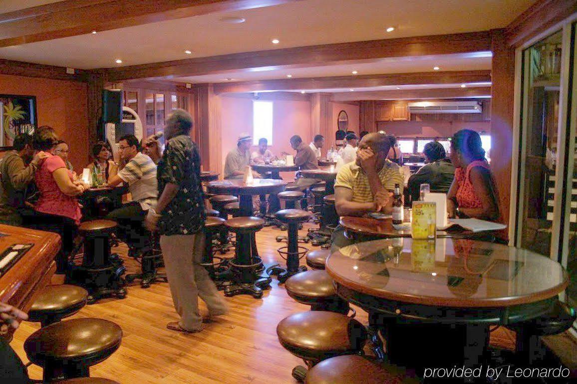 Tradewinds Hotel Σαν Φερνάντο Εστιατόριο φωτογραφία